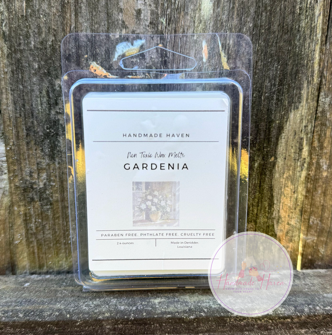 2.4 Ounce Clamshell Wax Melts